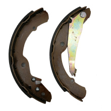 top quality MB238114 for mitsubishi canter brake shoe